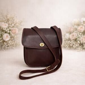 Vintage Coach Side Pack Mahogany Rare Classic Bag